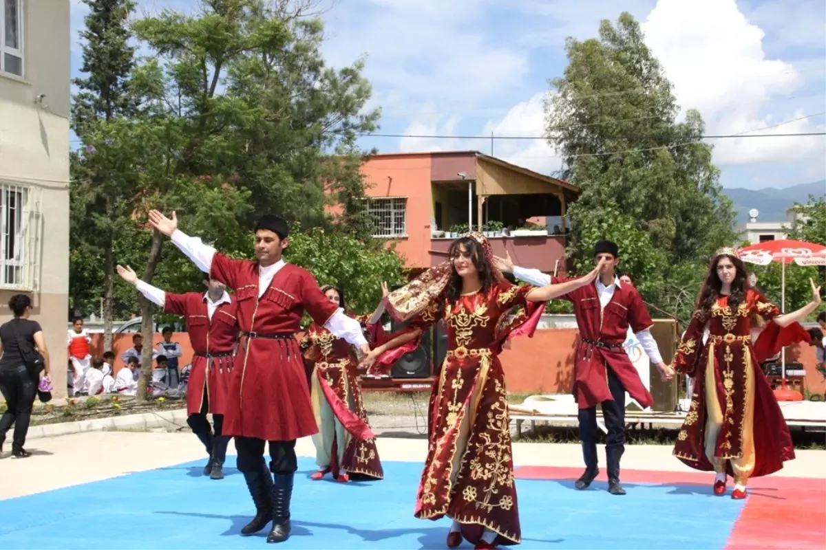 Erzin\'de Bir Yılın Emeği Sergilendi