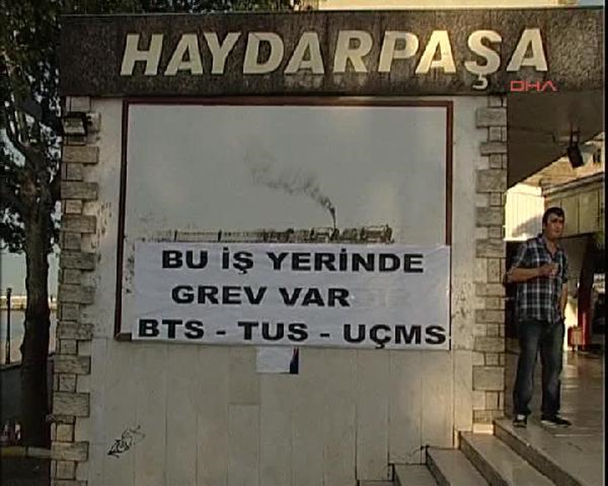 Grev Nedeniyle Banliyö Seferleri İptal Oldu