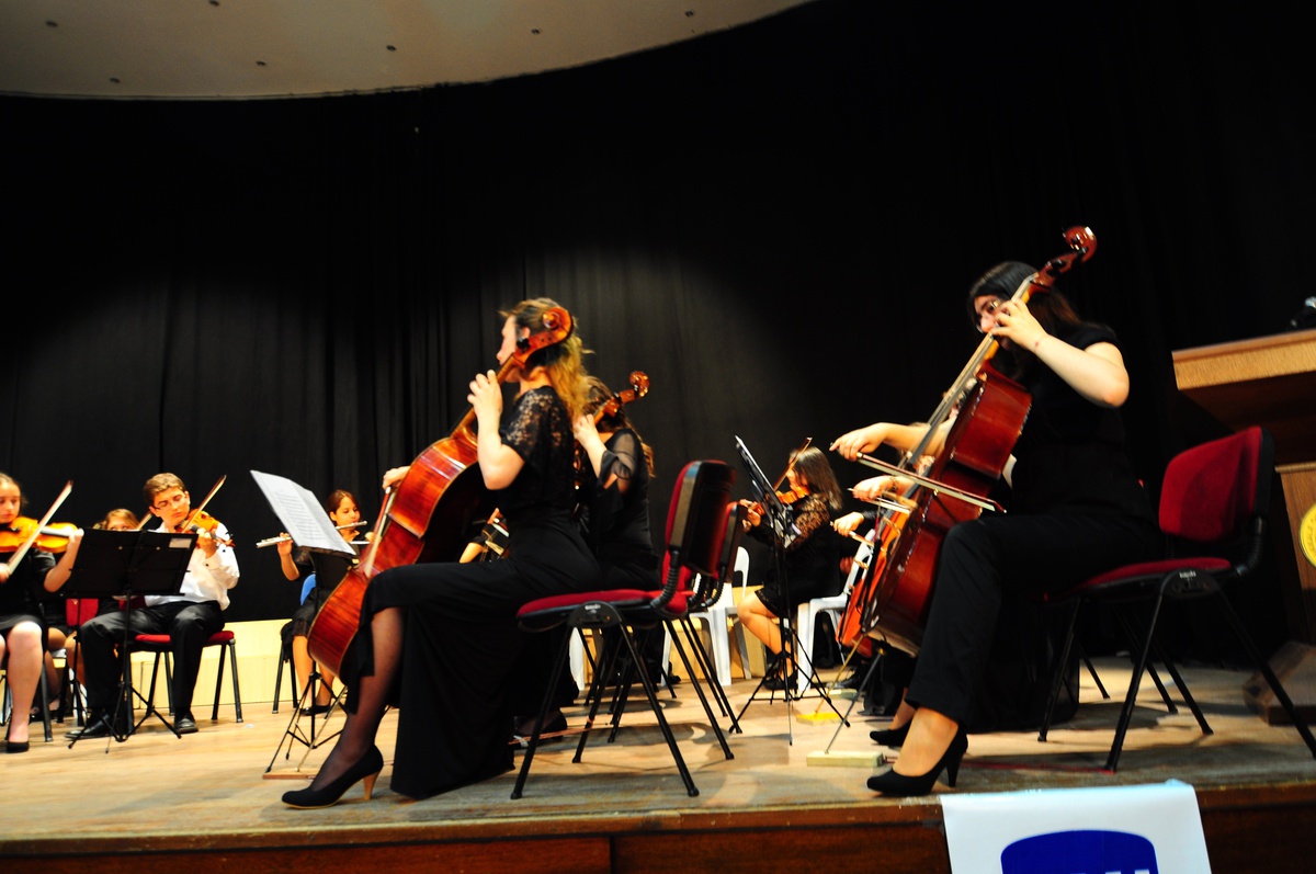 Güzel Sanatlar Lisesi Öğrencilerinden Konser
