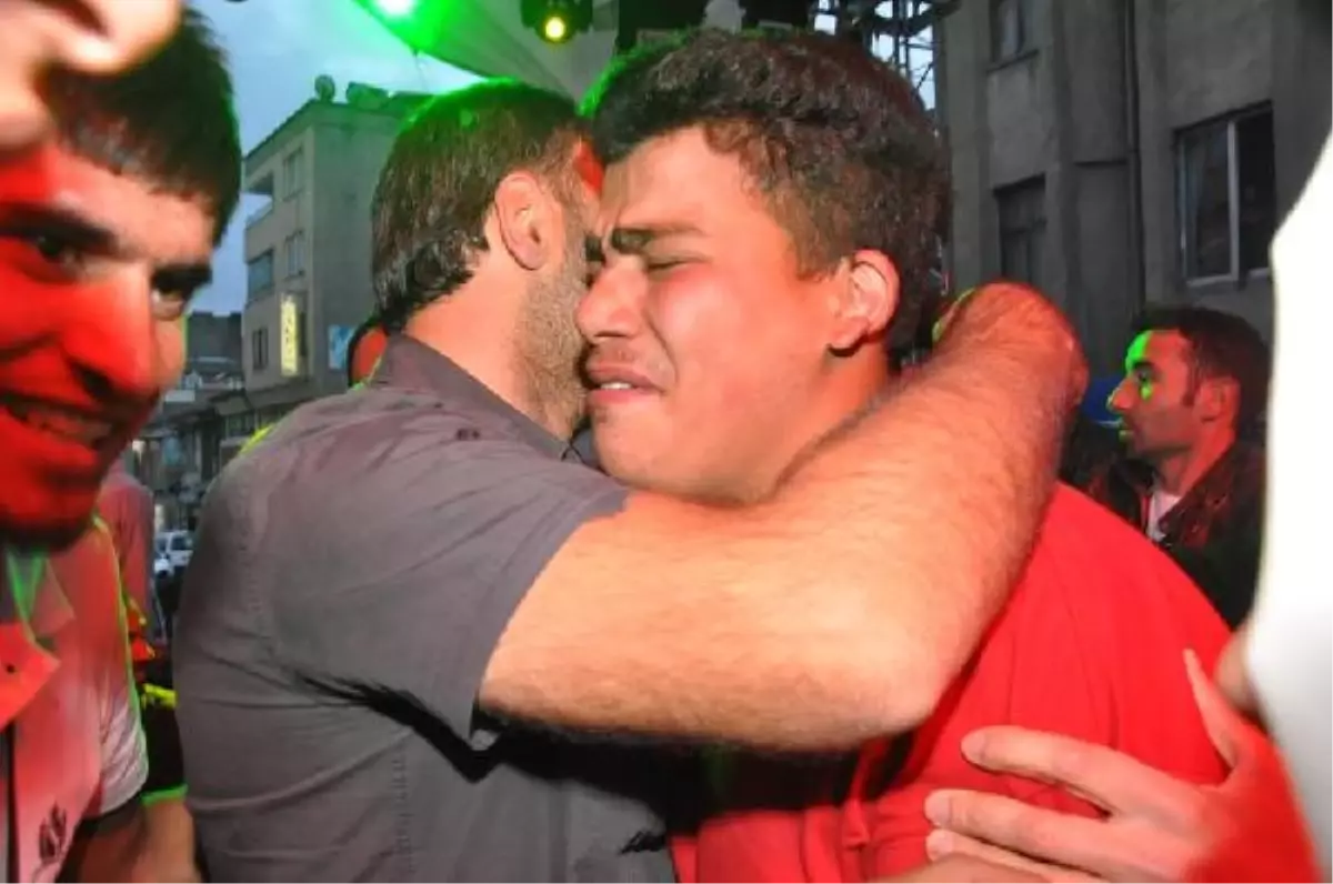 Hakkari'de Halit Bilgiç Konseri