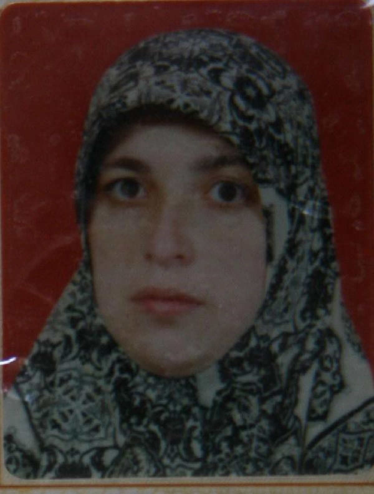Halı Asarken Akıma Kapılan 6 Aylık Hamile Kadın Öldü, Bebek Kurtarıldı