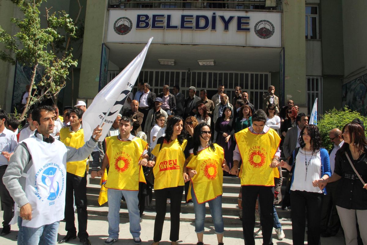 Kesk\'ten Halaylı Grev