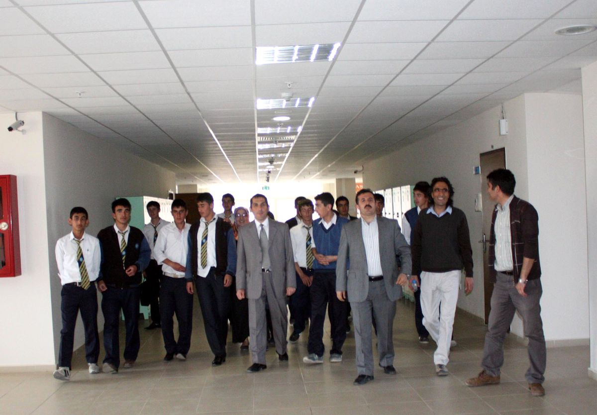 Lise Öğrencilerinden Bitlis Eren Üniversitesi'ne Gezi