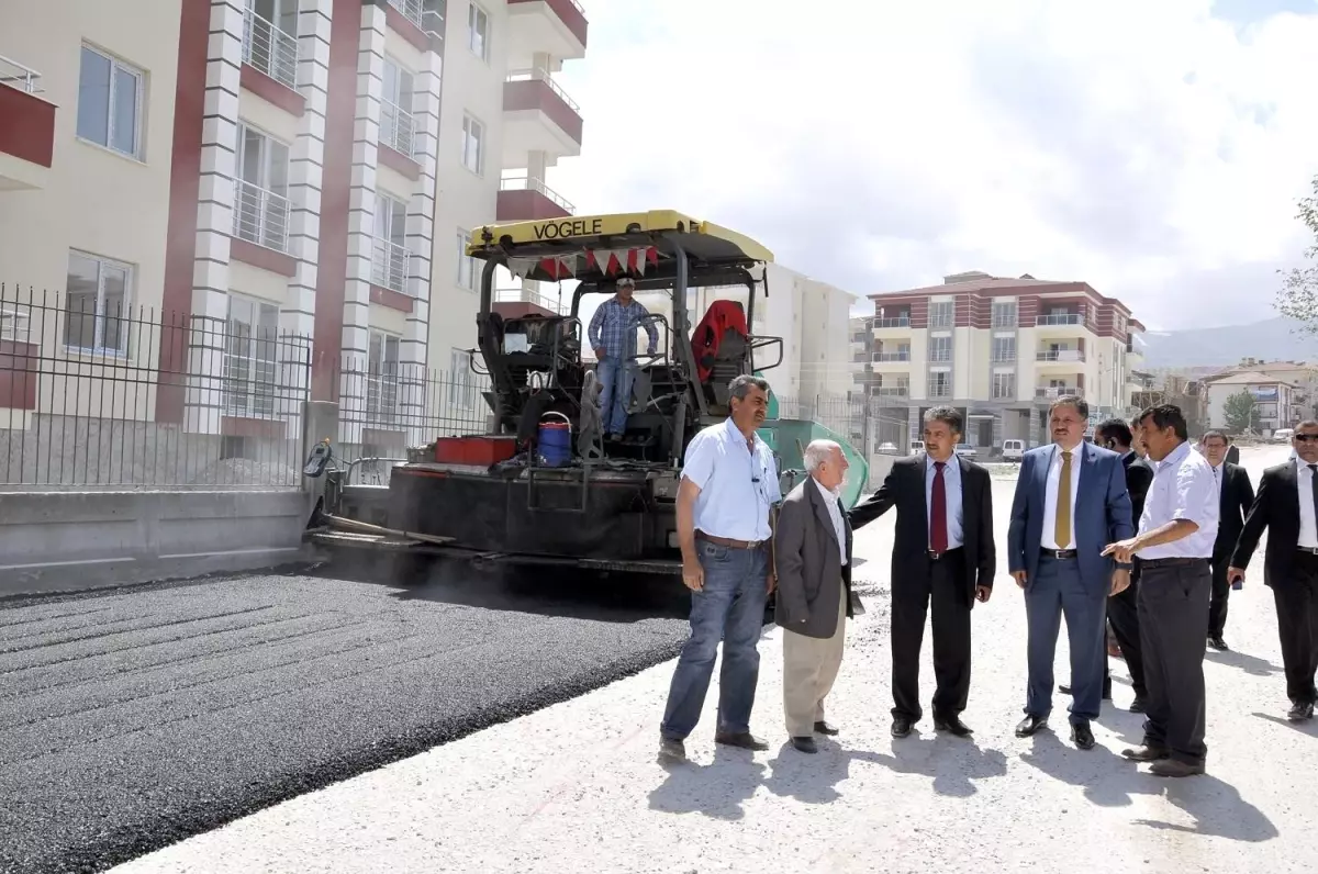 Malatya Belediye Başkanı Ahmet Çakır, İki Mahallede İnceleme Yaptı