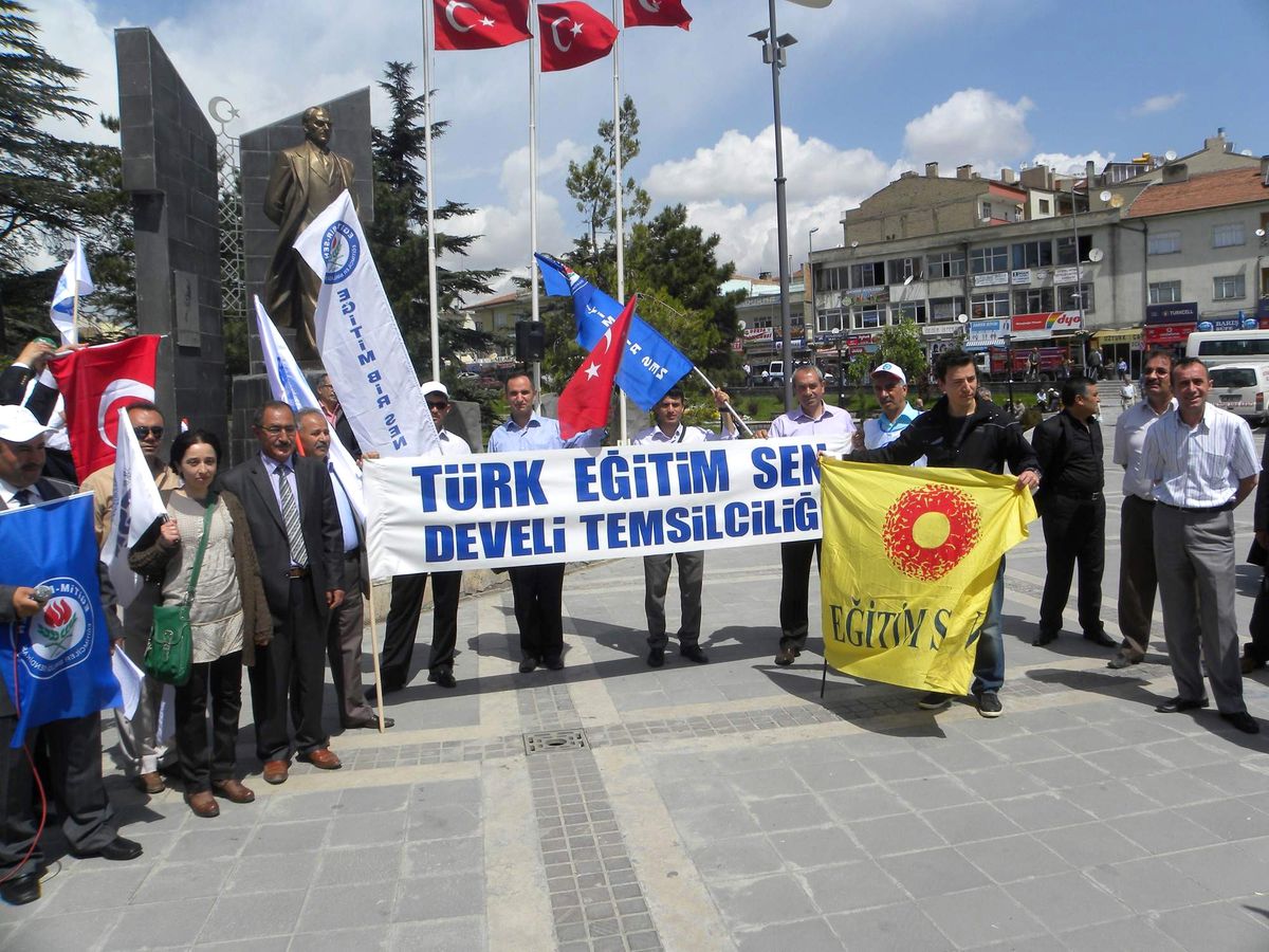 Memurlar Develi\'de de Meydana İndi