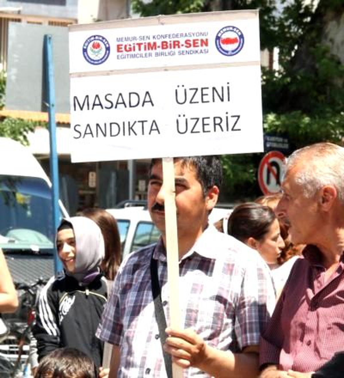 Memurların İş Bırakma Eylemi
