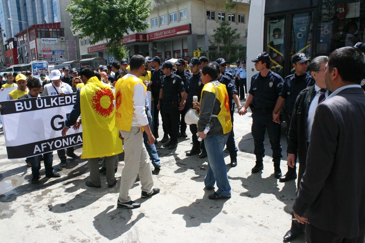 Memurların İş Bırakma Eylemi