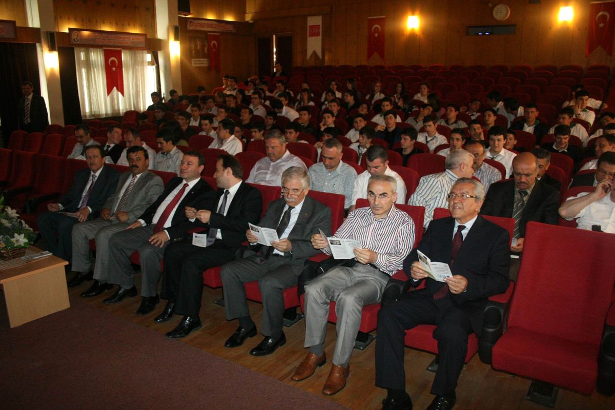 Meslek Lisesi Öğrencileri Protez Üretecek