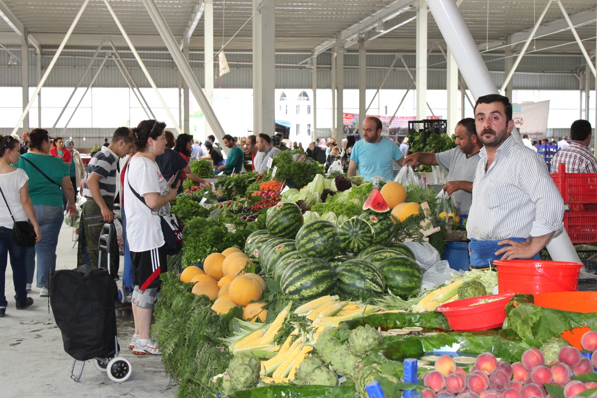 Modern Pazar Beylikdüzü Halkının Hizmetine Açıldı