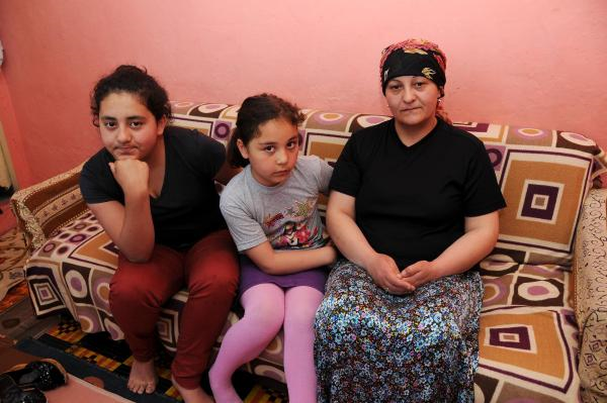 Parmak Ucunda Geçen Hayat ve 3 Çocuk