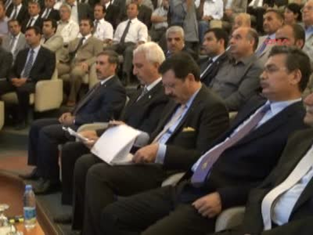 Plaket Alan Alana "Hisarcıklıoğlu; İyi Eğitimle 21\'inci Asır Bizim Olacaktır" Haberine Ek
