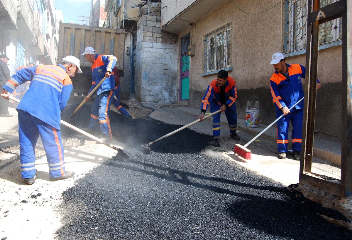 Şehitkamil Belediyesi Asfalt Çalışmalarına Devam Ediyor
