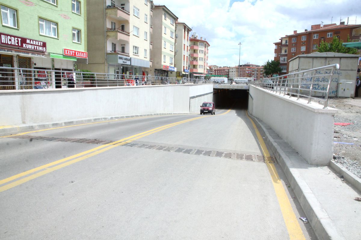 Sincan Lale Alt Geçidi Trafiğe Açıldı