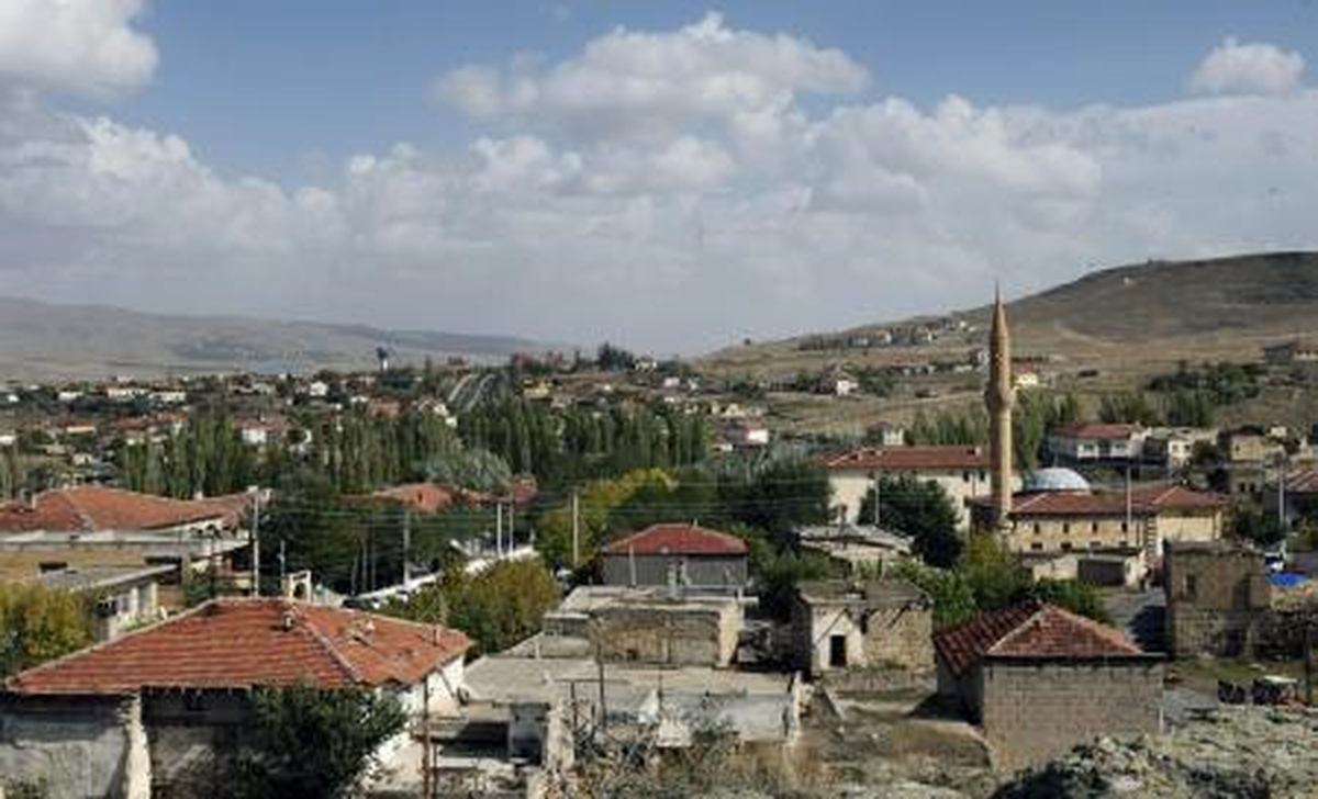 Toki Karain\'i "Kanserli Köy"Den Taşıyor