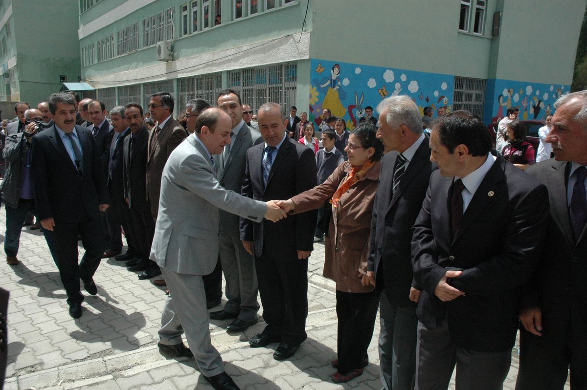 Vali Öztürk, Tortum'da Açılış Törenlerine Katıldı