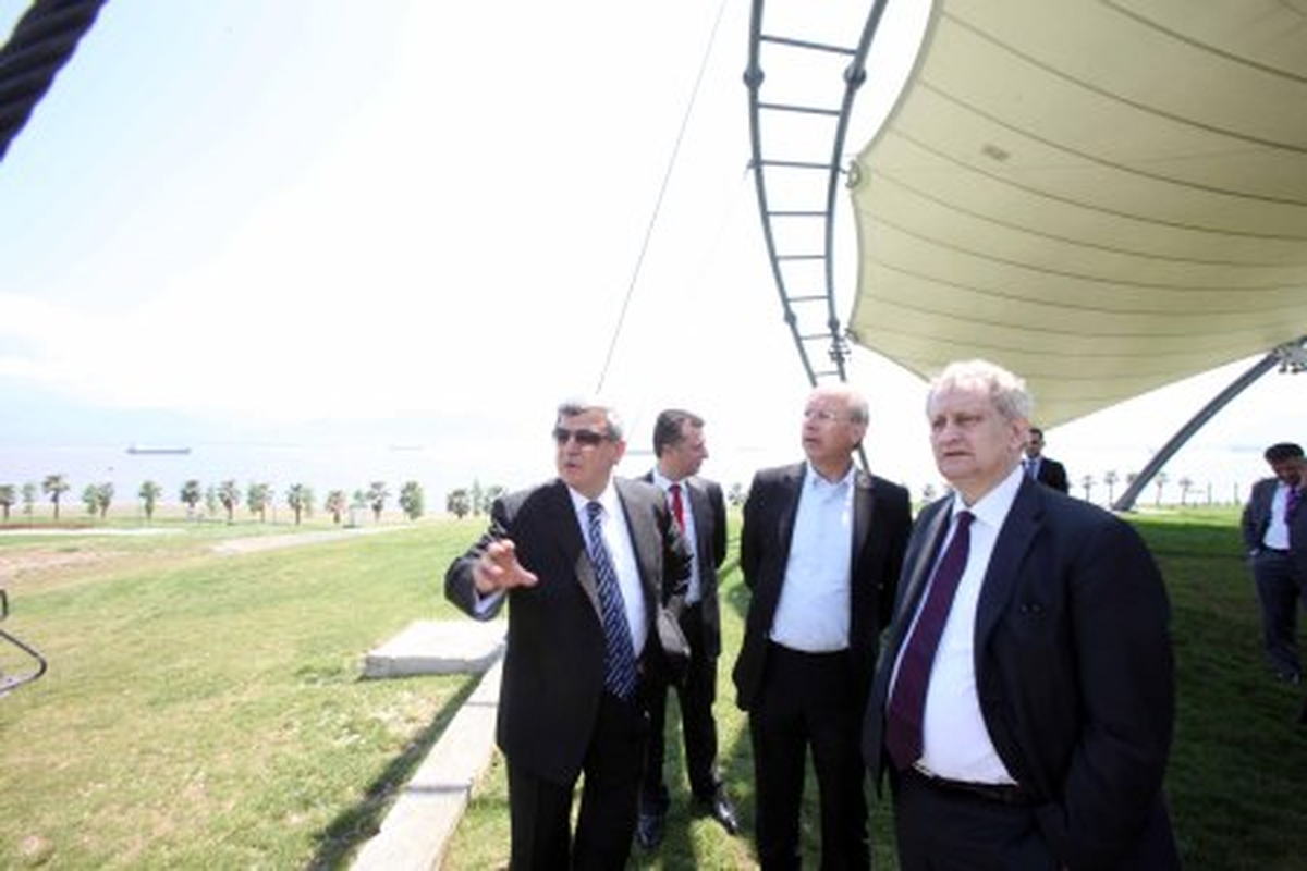 Van Der Laan: Sekapark\'tan Çok Etkilendim
