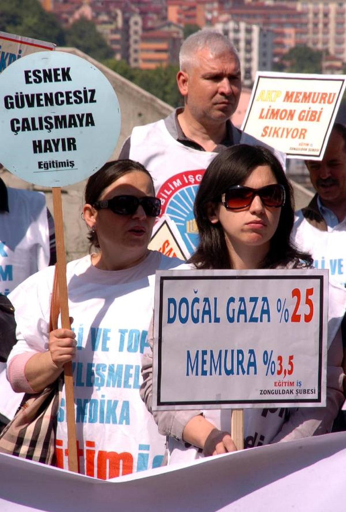 Zonguldak\'ta, Davul Zurnalı Memur Eylemi