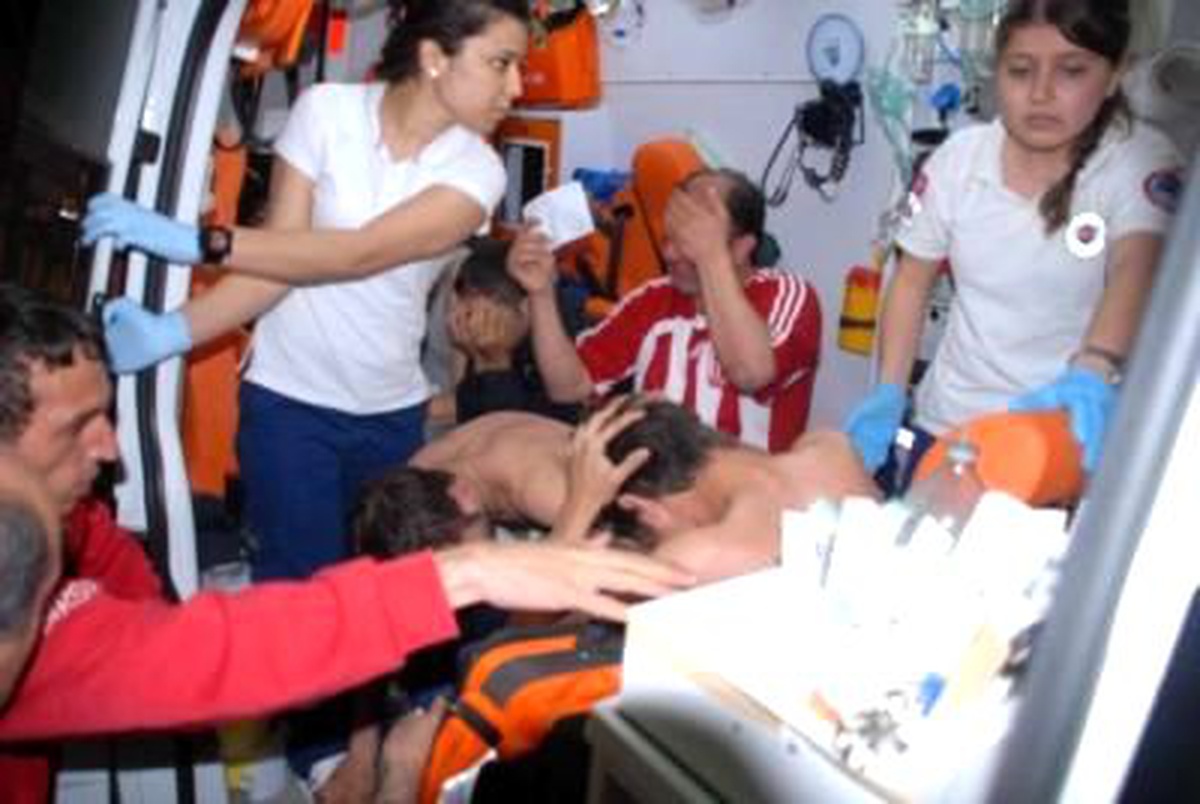 Adana Demirspor Balıkesirspor Maçı Sonrası Olaylar Çıktı