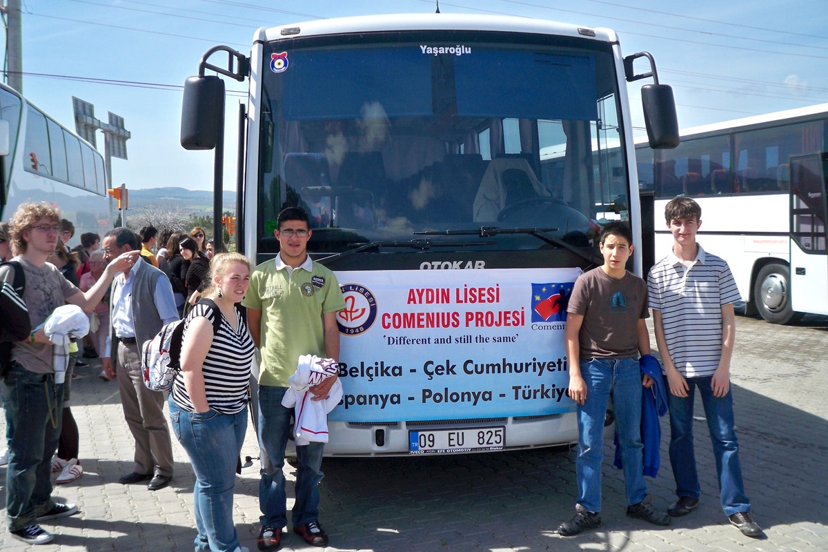 Aydın Lisesi Türk Kültürünü Avrupa'ya Taşıyacak