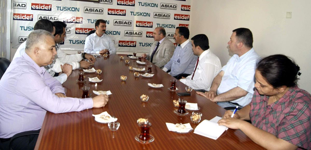 Ayto\'dan Asiad\'a Ziyaret