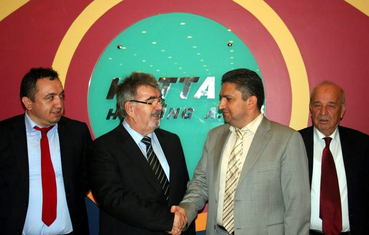 Bin 200 Hema İşçisi Sendikalı Oldu