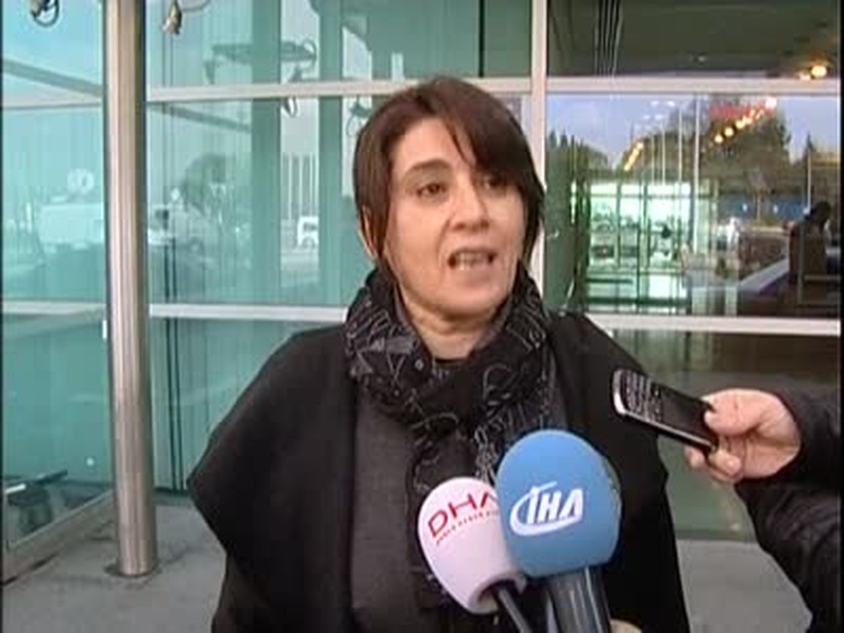 Diyarbakır Bağımsız Milletvekili Leyla Zana'ya 10 Yıl Hapis Cezası Arşiv