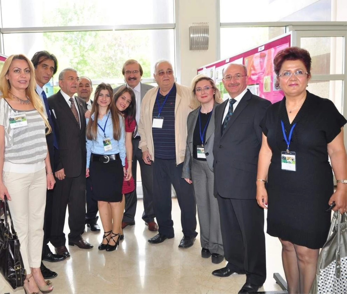 Esogü\'de Biyoloji Çözümlemeleri Etkinlik Sergisi Açıldı