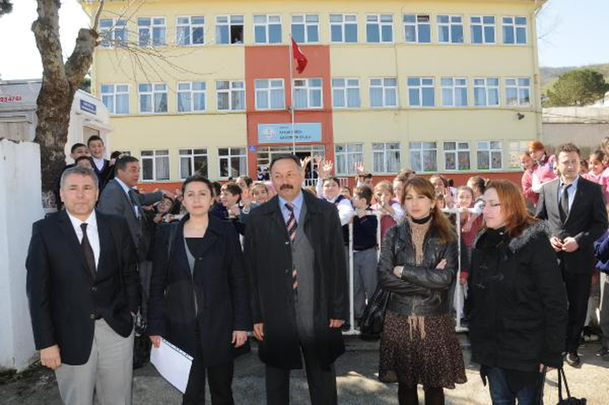 Giresun'da Kenan Evren İlköğretim Okulu'nun Adı Değiştirildi