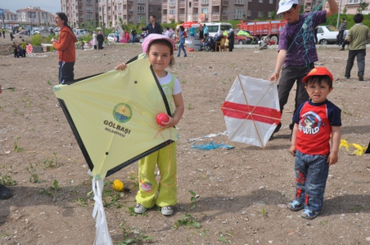 Gölbaşı Belediyesi'nden Uçurtma Şenliği