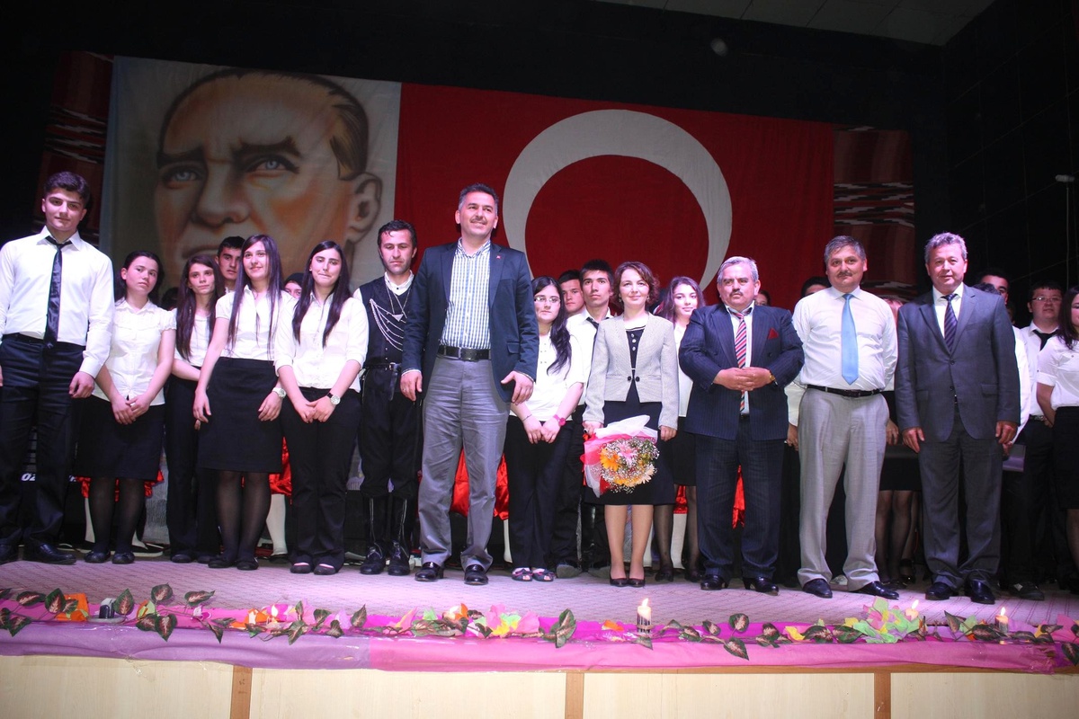 Görele Lisesi Öğrencilerinden 'Türkü Gecesi'