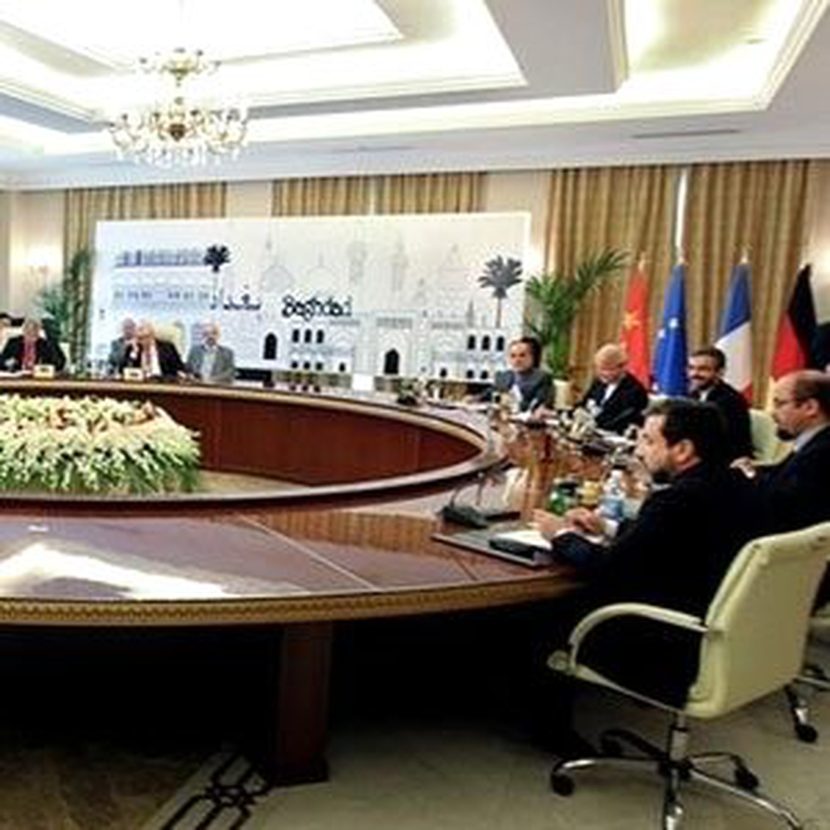 İran ve '5+1' Ülkeleri Arasındaki Nükleer Müzakerelerin İkinci Tur Görüşmeleri Yarına Ertelendi