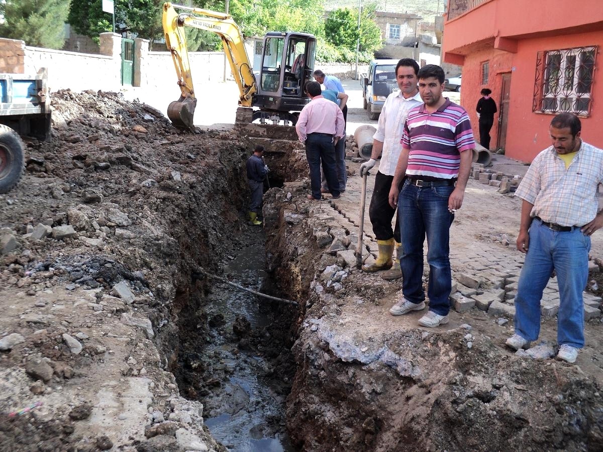 Kanal Patlaması Bir Günlük Müdahale Sonrası Onarıldı