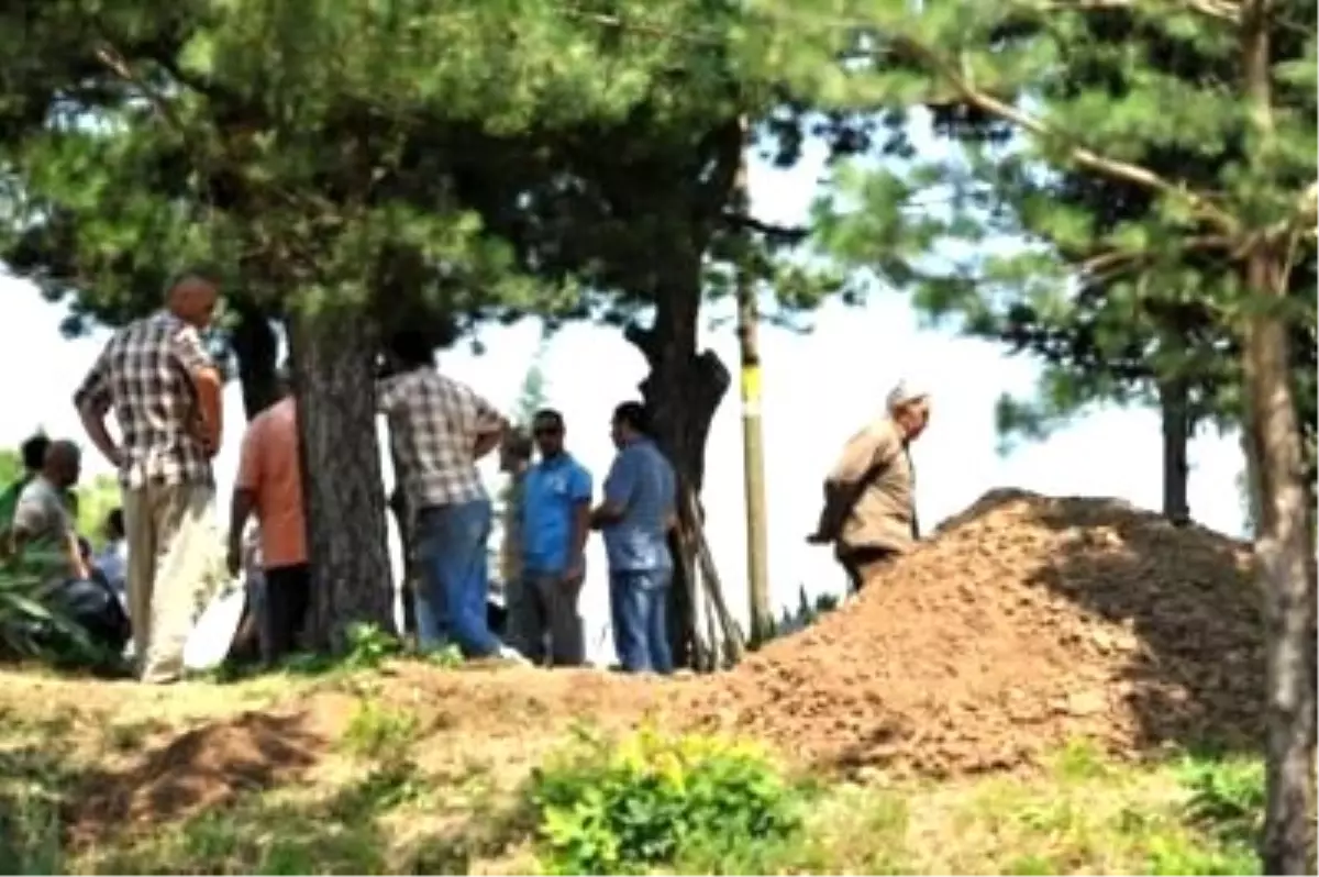 Kazada Öldü Denilen Kadın, Boğularak Öldürülmüş