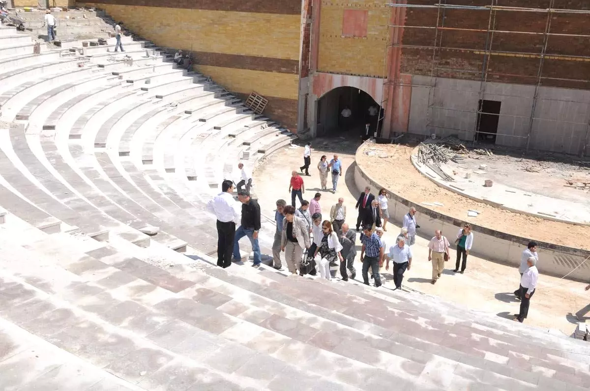 Kent Konseyi Üyeleri Kepez\'in Yatırımlarını Gezdi