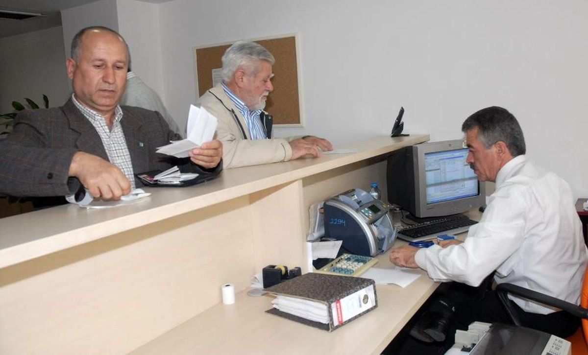 Konak'ta Yeni Açılan Veznelerle Ödeme Kolaylığı