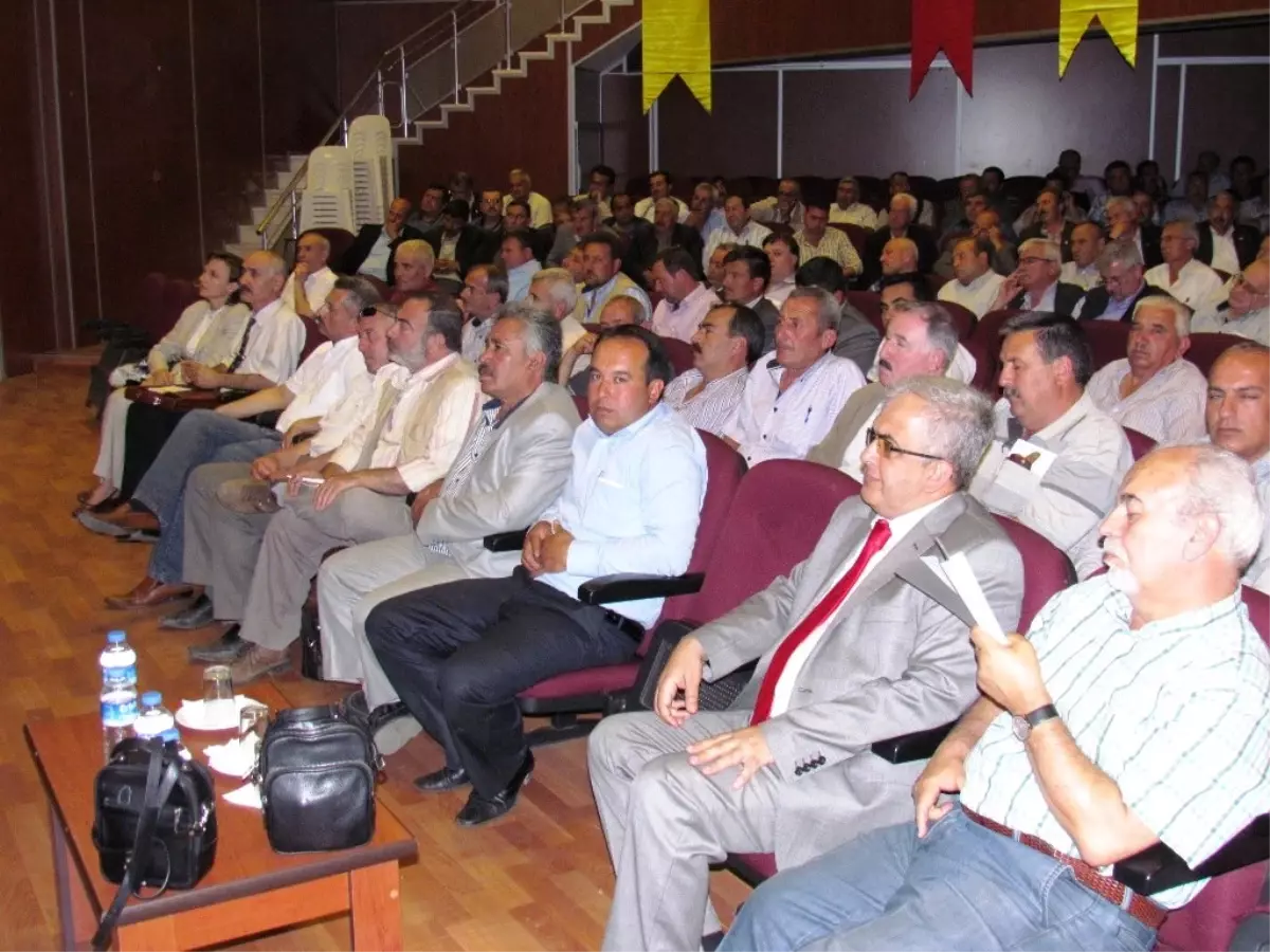 Ödemiş ve Çevresindeki Muhtarlar Tebligat Eğitimi İçin Ödemiş\'te Toplandı