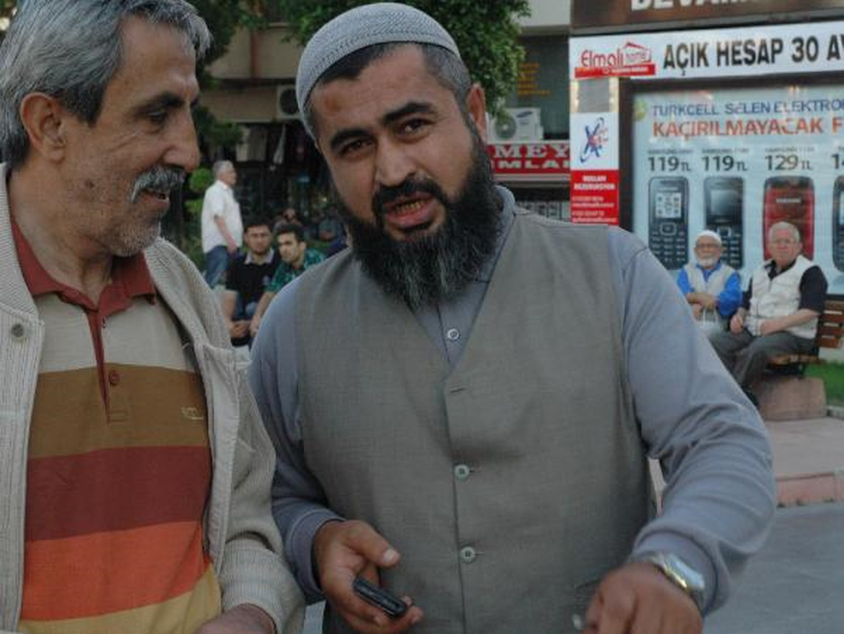 Satmak İstediği Otomobilini Dolandırıcılara Kaptırdı