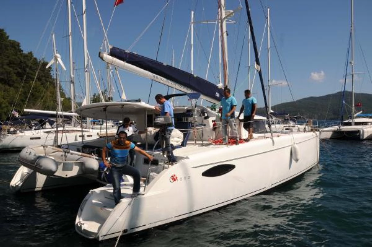 Tekneyle 194 Günde Yarım Dünya Turu Yaptı