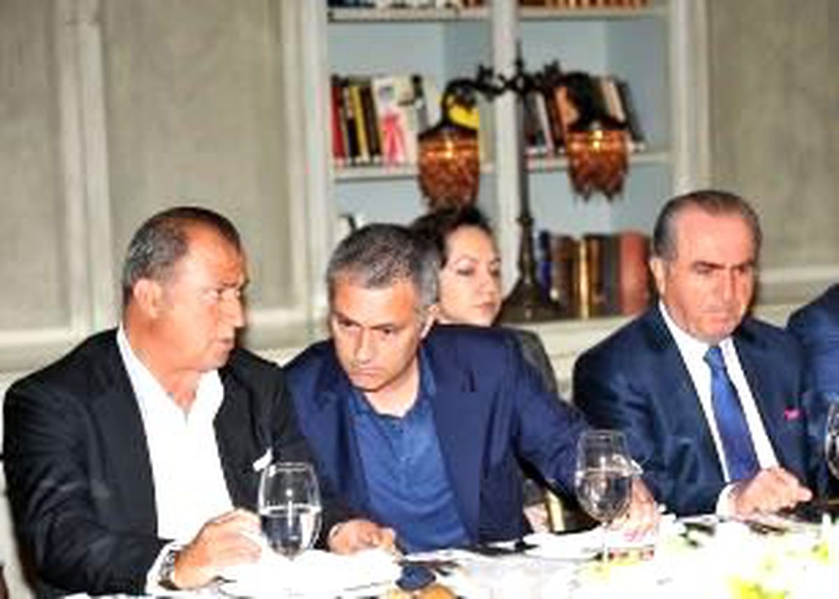 Terim ve Mourinho Yemekte Buluştu!