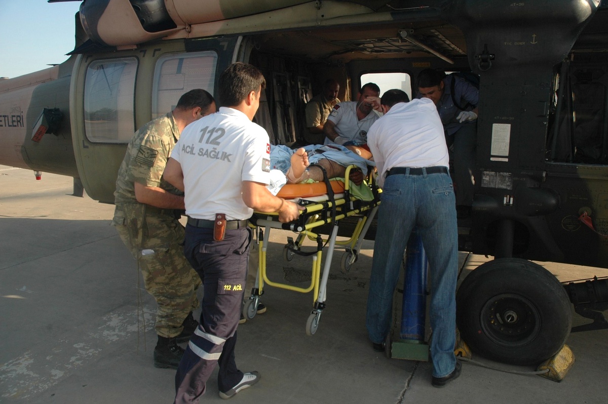 Yaralı Vatandaşın Yardımına Jandarma Yetişti