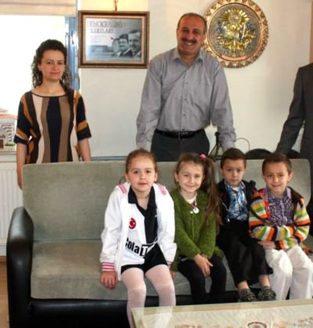 Anaokulu Öğrencilerinden Kaymakam Cıbır ve Başkan Aşkın'a Ziyaret