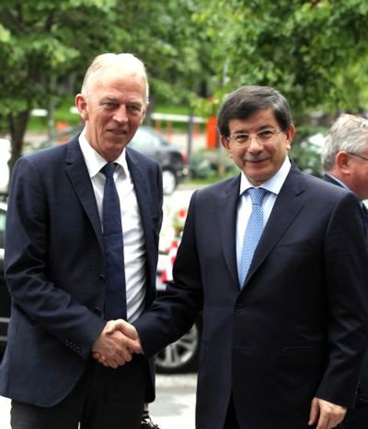 Bakan Davutoğlu, Danimarkalı Mevkidaşı Sovndal ile Görüştü