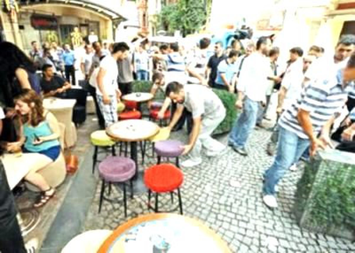 Beyoğlu Masasına Kavuşuyor