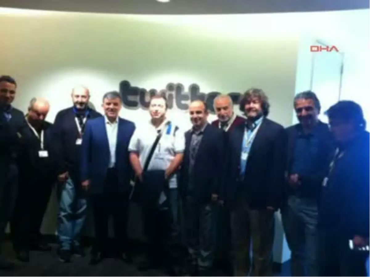 Cumhurbaşkanı Gül, Twitter Binasından Tweet Attı İstanbul Dha