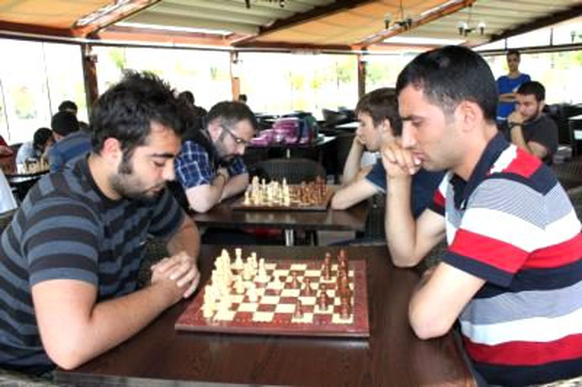 Fırat Üniversitesi Satranç-Bilardo Kulübü'nden Turnuva
