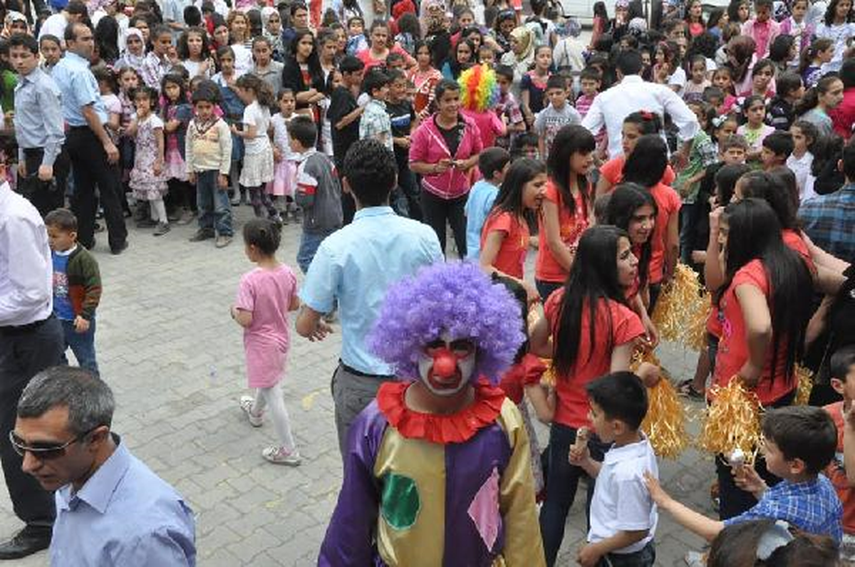 İlköğretim Öğrencileri Bahar Şenliğinde Coştu