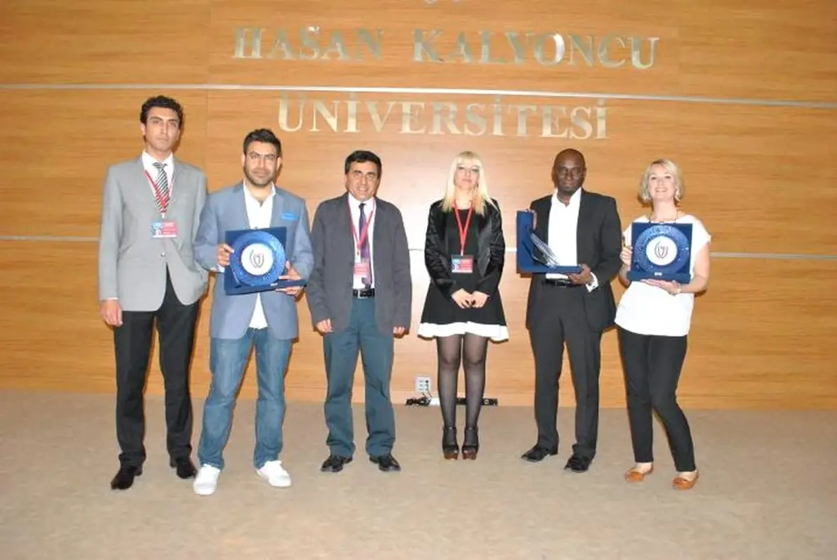 İngilizce Öğretmenlerine Yabancı Dil Öğretmenin Teknikleri Anlatıldı