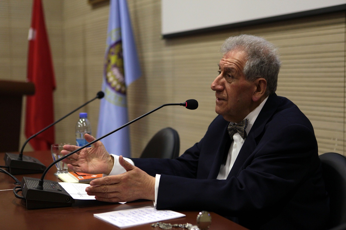 'Kitaplığımdaki Kitapları Ayıklayabiliyor Muyum?'