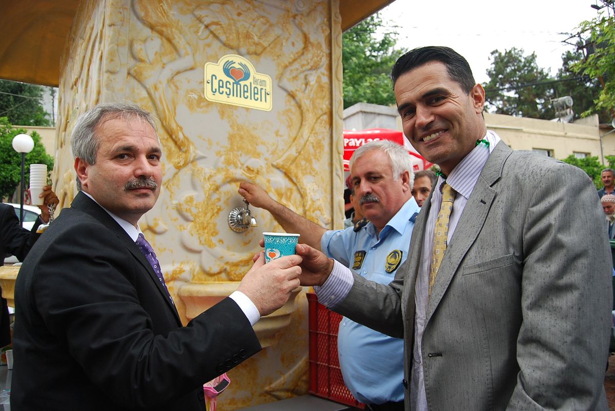 Kozan\'da 1500 Kişiye Çorba Sebili