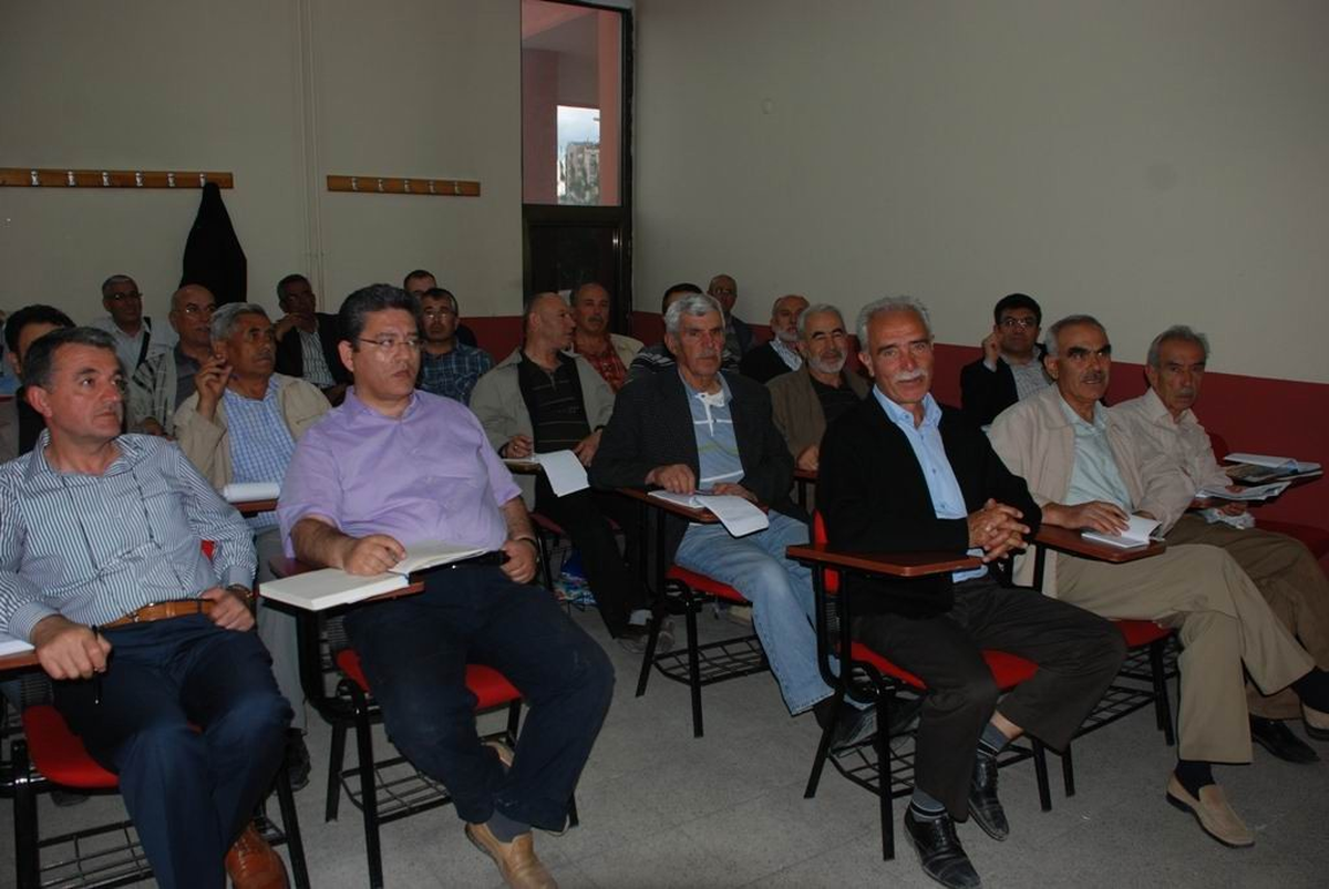 Melikgazi Belediyesi'nden Profesyonel Bağcılık Kursu